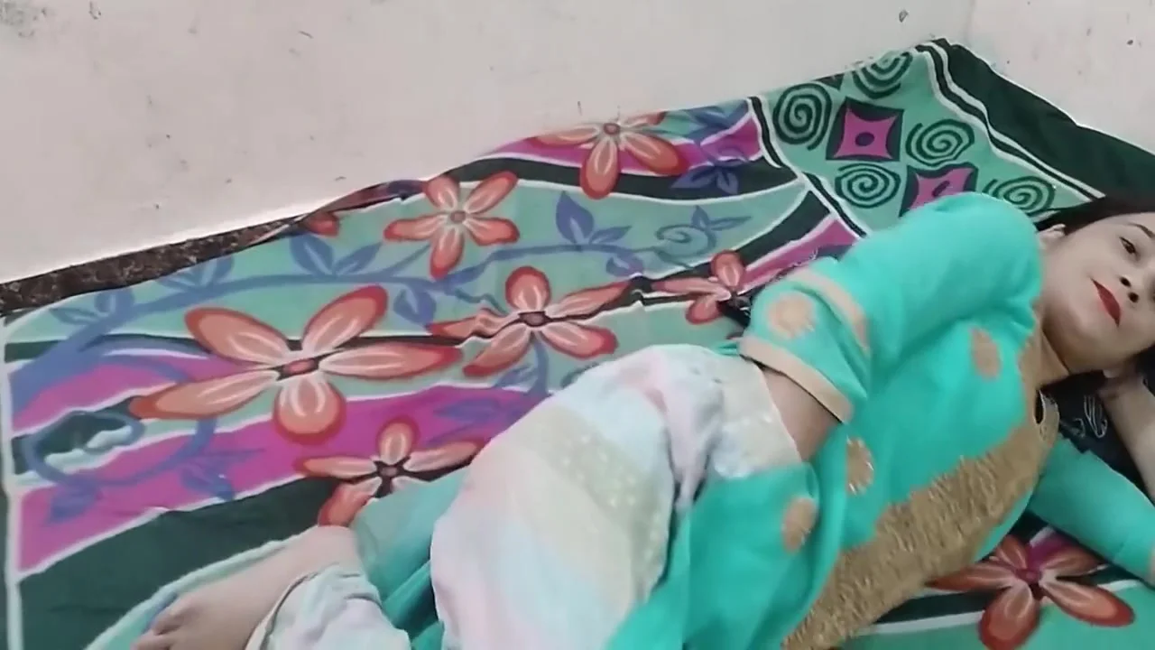 College Girl Ko Chod Kar Bur Faad Diya With College Girls