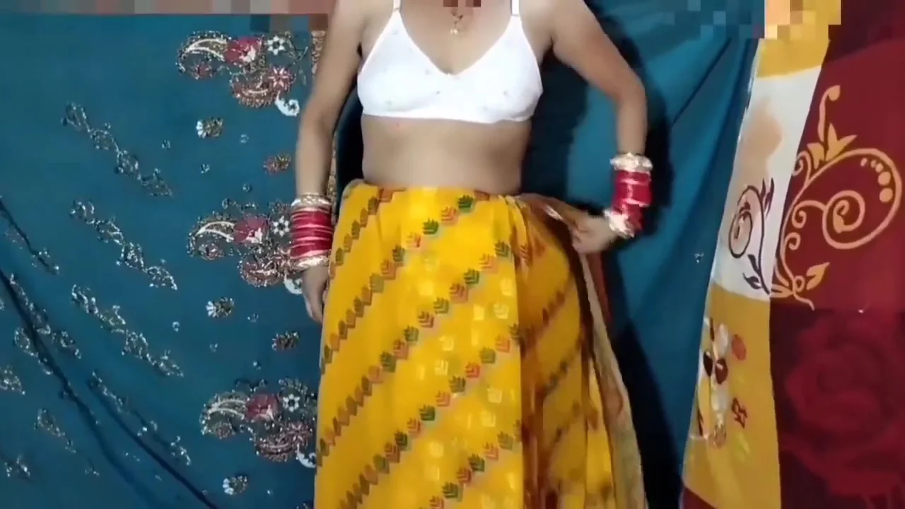 Indian New Married Cauple Pissing Bed Room Sex