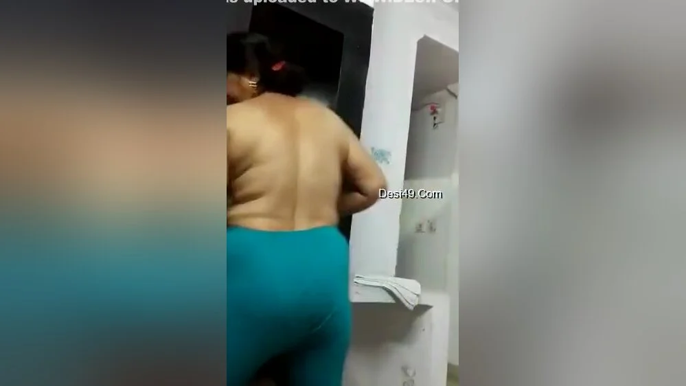 Indian Paid Randi Wearing Cloths After Fucking