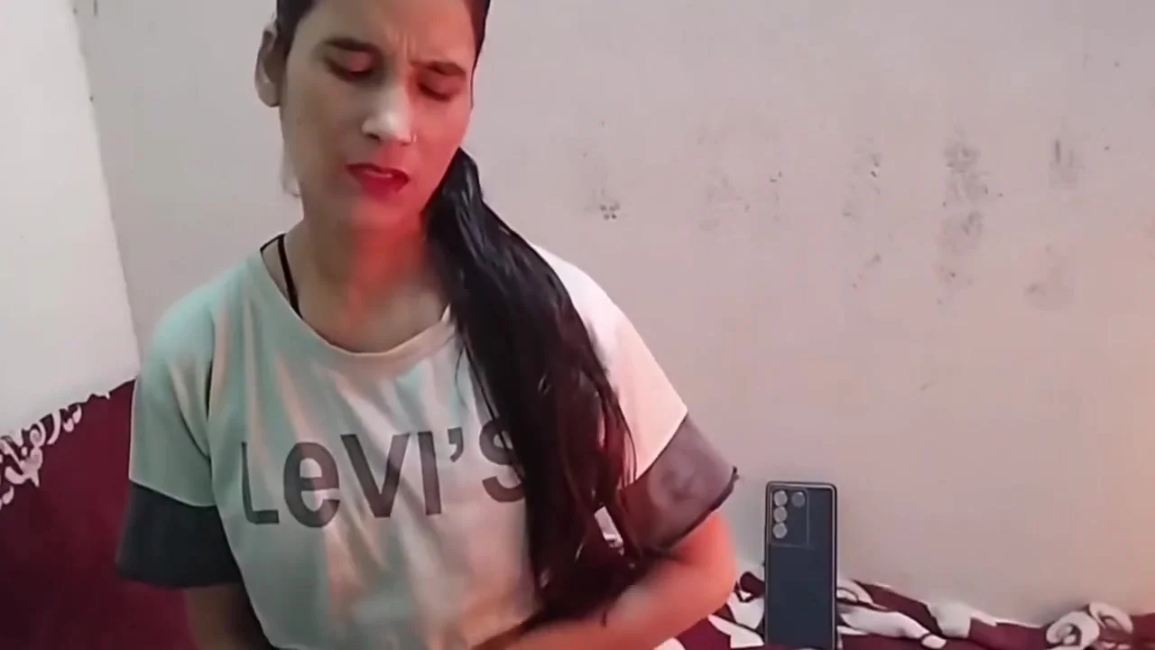 Muslim Girl Ne Apne Bf Ko Video Call Par Bur Dakhaii