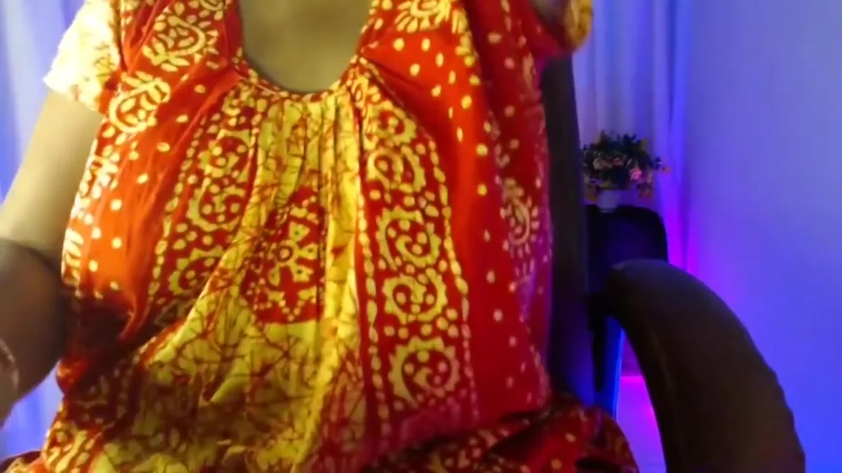 Hot Sexy Girl Boobs Nipple Show Dildo Sex Toy Show