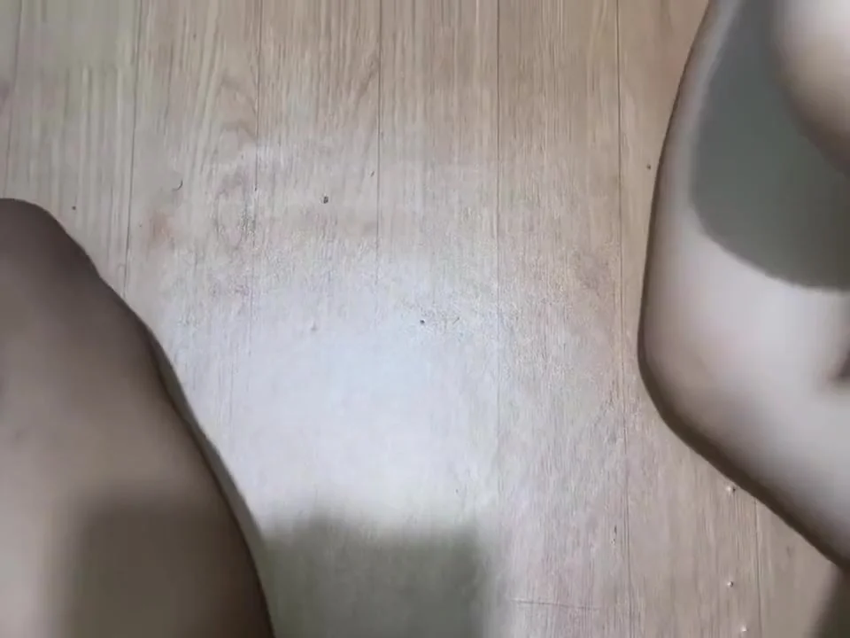 Roses Big Ass Asks For A Massage