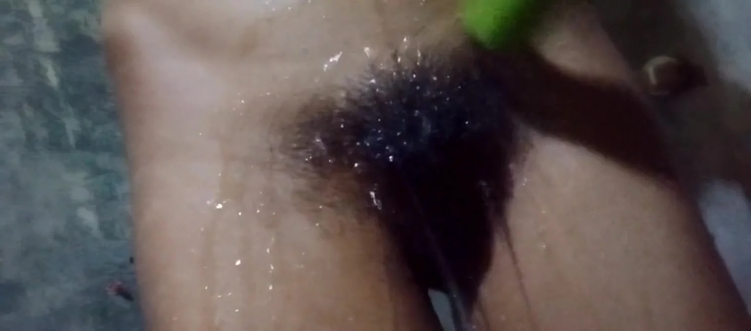 Indian Desi Hottest Aunty Play With Her Self 10