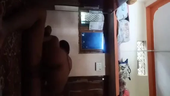 Indian Kiss And Fuck Homemade Porn