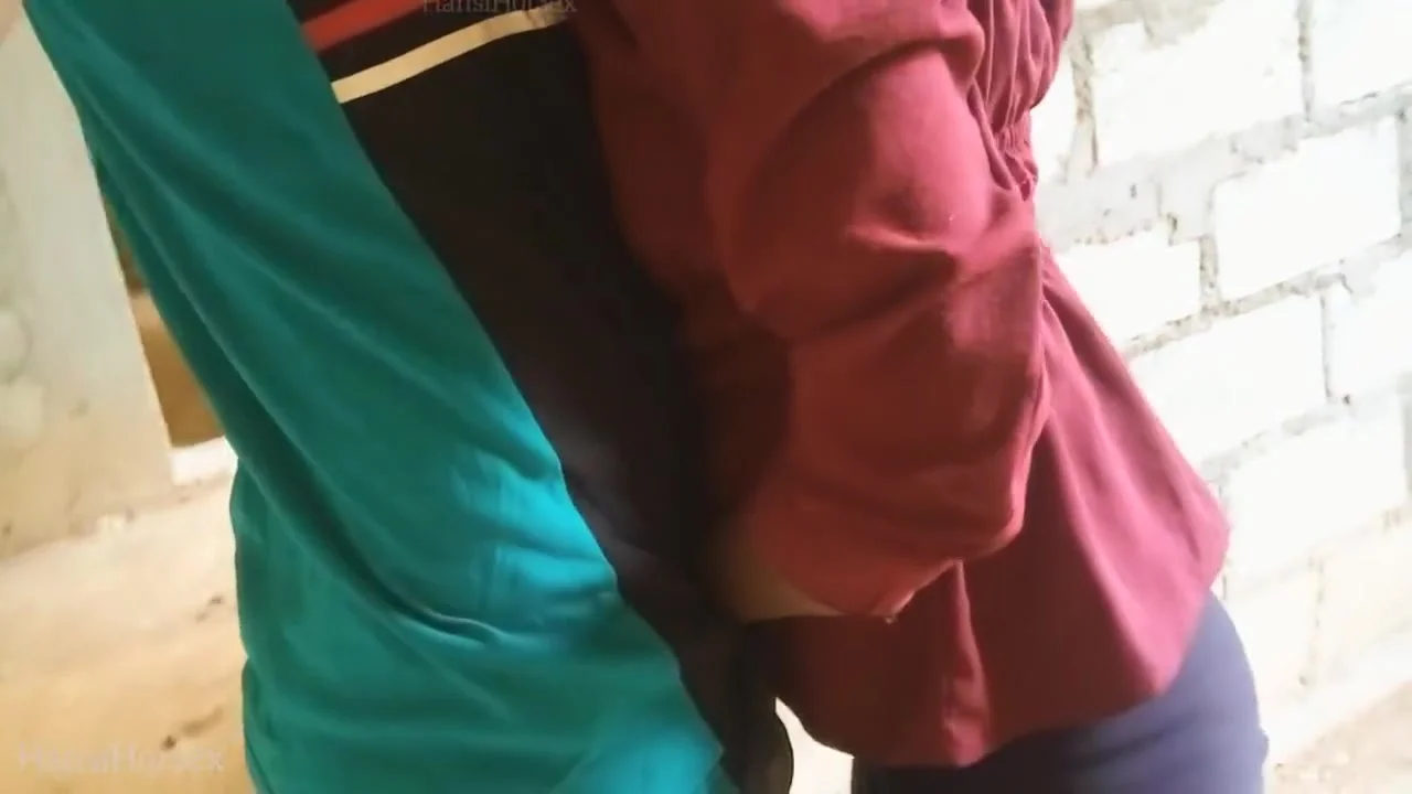 18+ Sri Lankan Girl Outdoor Fuck - Risky Public