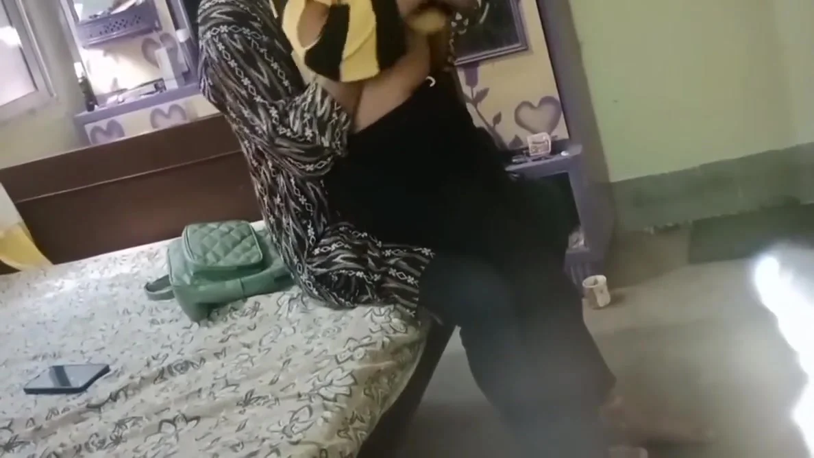 Indian Tution Teacher And Desi Student 18+ Ki Viral Chudai Video - Hindi Sex