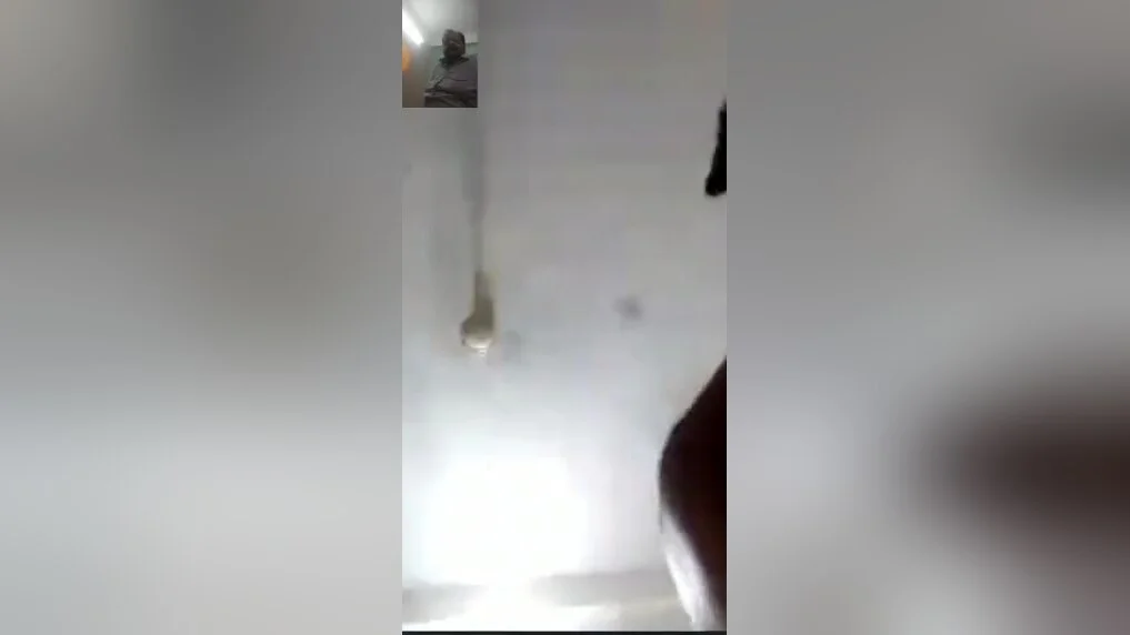 Today Exclusive -mature Aunty Shows Her Boobs And Pussy On Vc