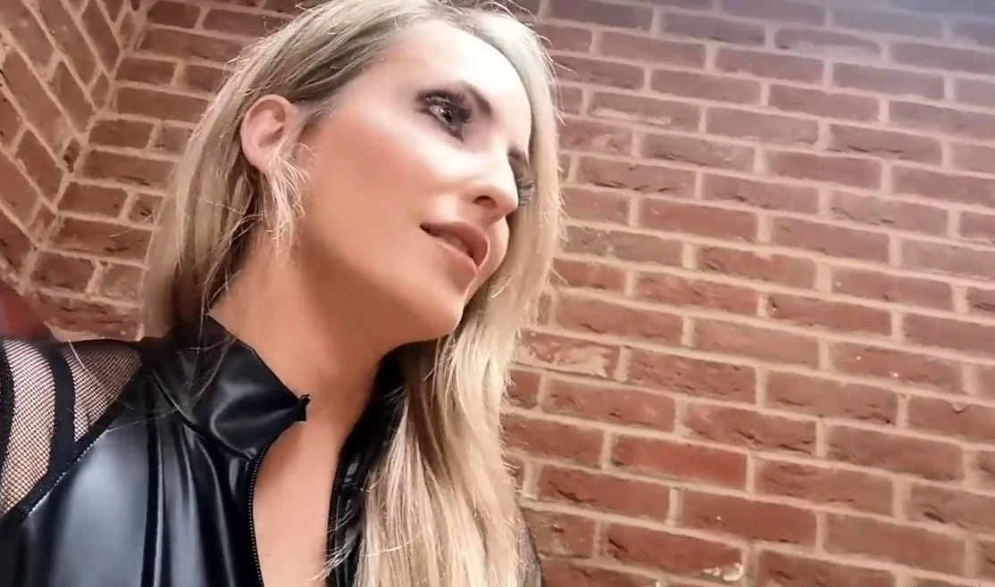 Webcam Busty Blonde Babe Dildo Fuck