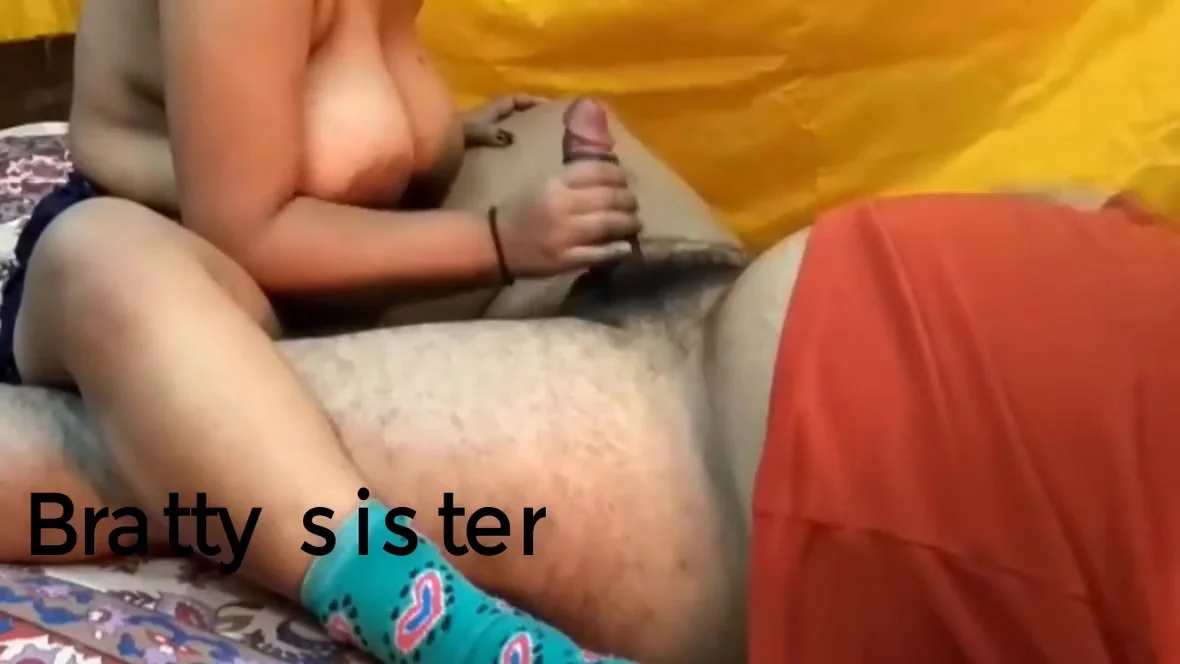 Indian Desi Bhabhi, Indian Bhabhi And Desi Bhabhi - Desi Ultra Close-up Homemade Blowjob, Mms