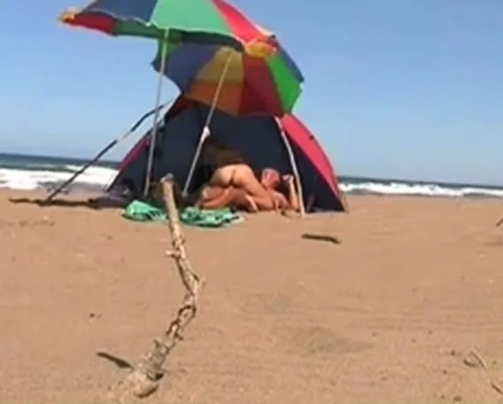 Greek Beachsex Teil 2