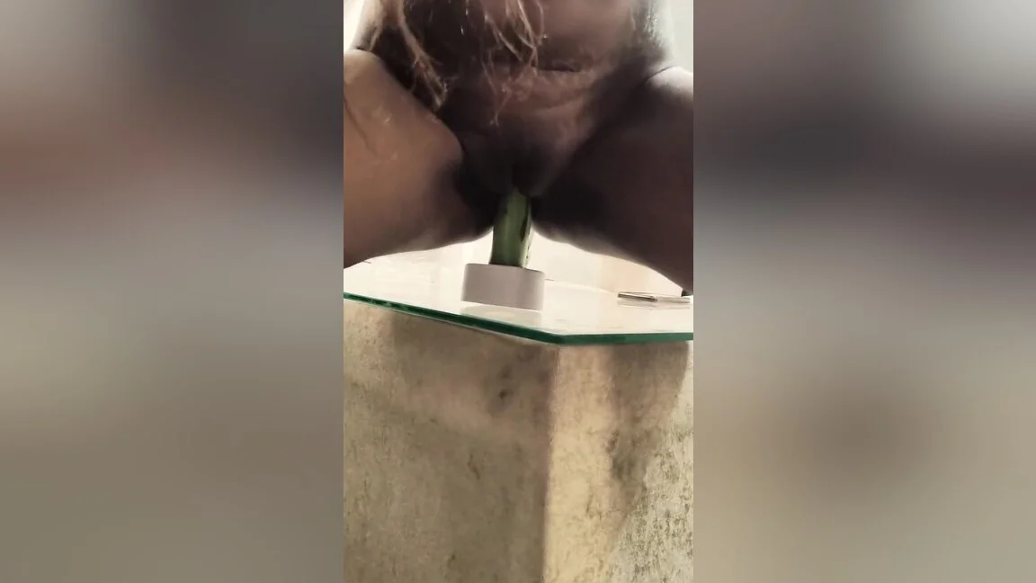 Masturbation With Vibrator & Veggies