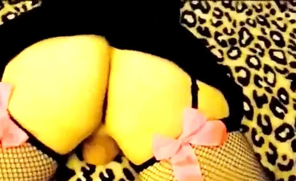 destroying sissy's ass along with a tranny