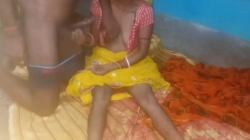 First Time Bihari Bhabhi Outdoor Sex Video - Hindi Sex
