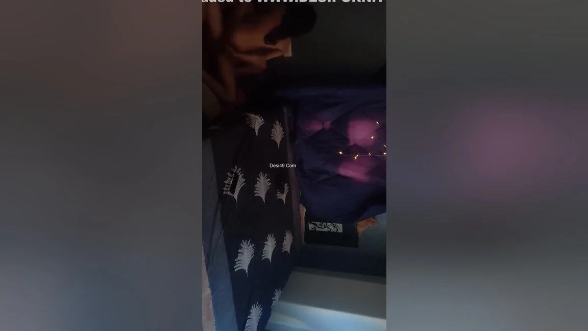 Today Exclusive- Horny Desi Girl Ridding Lover Dick 2