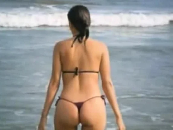 Amateur wife hot thong scene on the beach
