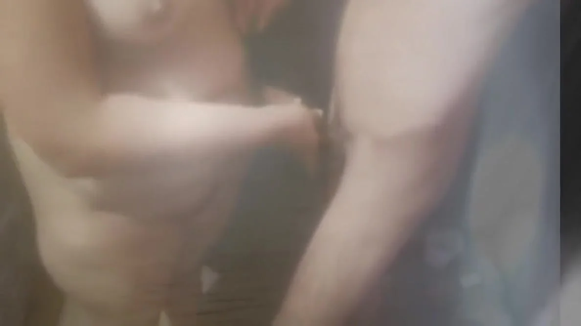 Delhi New Auntys Blowjob Bathes Her Big Boobs, Aunty Makes You Enjoy Saree Open To The Fullest Xxx With New Delhi