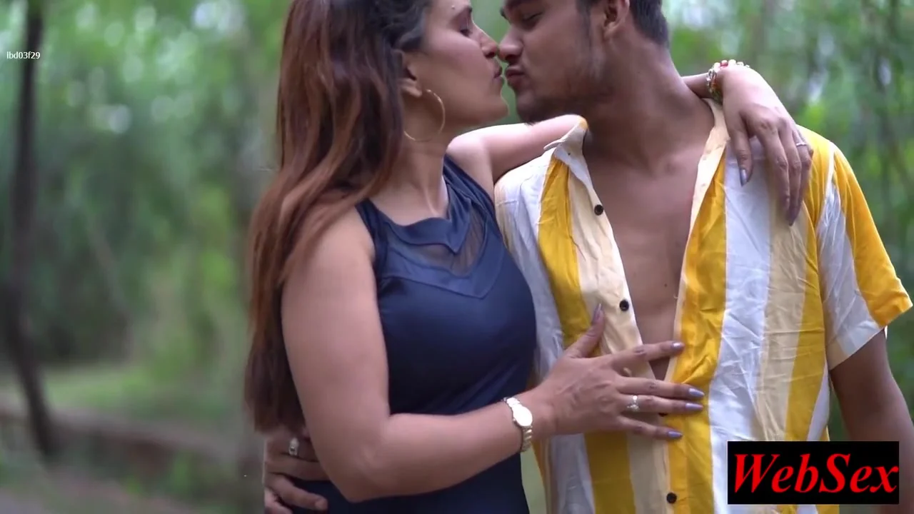 Indian Beautiful Girl Finds Her Lost Love! Romantic Hardcore Sex