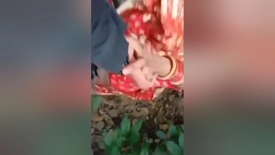 Cute Desi Girl Out Door Fucking