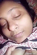 Today Exclusive-horny Desi Bhabhi Play With Her Big Boobs