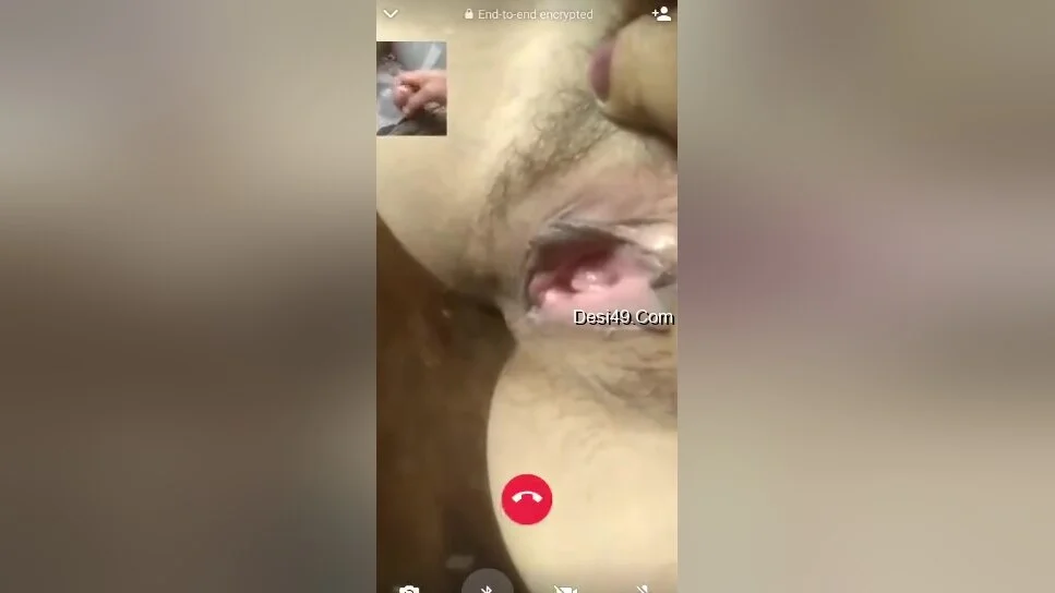 Today Exclusive- Bihari Bhabhi Showing Her Pussy To Lover On Video Call