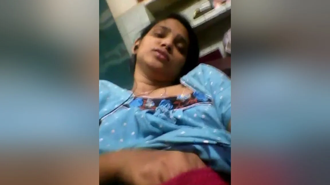 Today Exclusive- Horny Desi Girl Record Her Nude Video And Masturbate 7