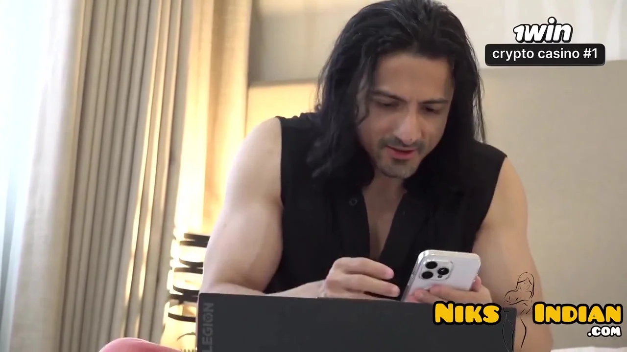 Niks Indian In Hijabi Muslim Slut Cum Drenched After Hard Fuck By Stepbrother