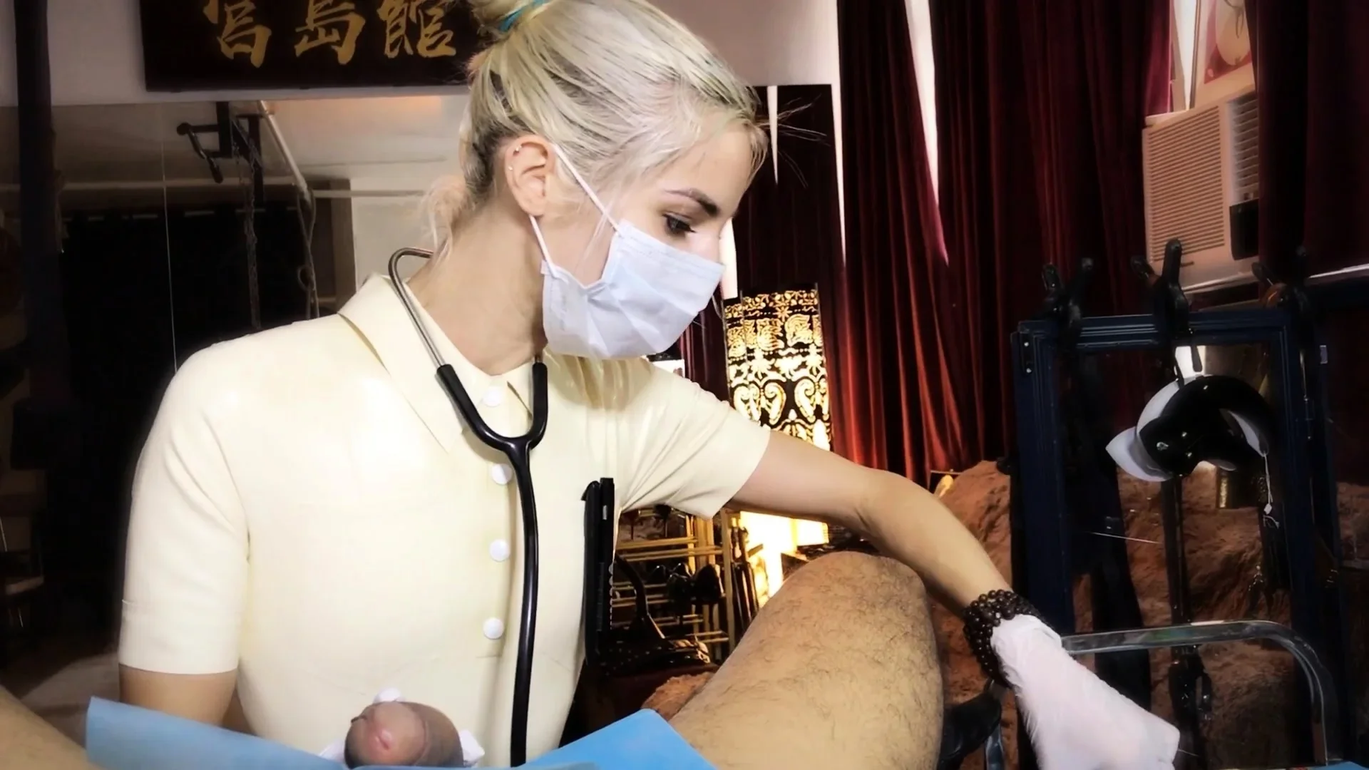 MILF camgirl fetish anal on webcam