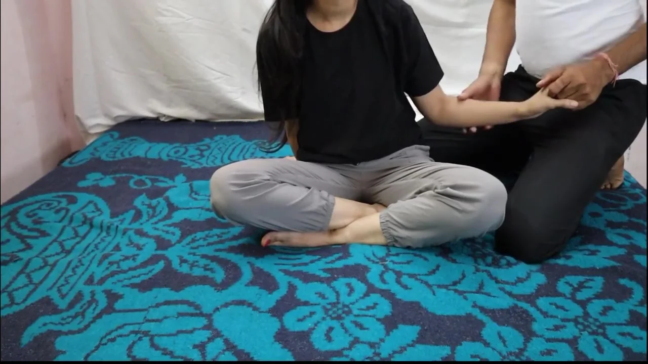 Taught To Stepsister How To Celebrate Good Night After Sex Marriage Please Teach Me Indian Hot Stepsister Porn With Hindi Audio Desifilmy45 Slimgi