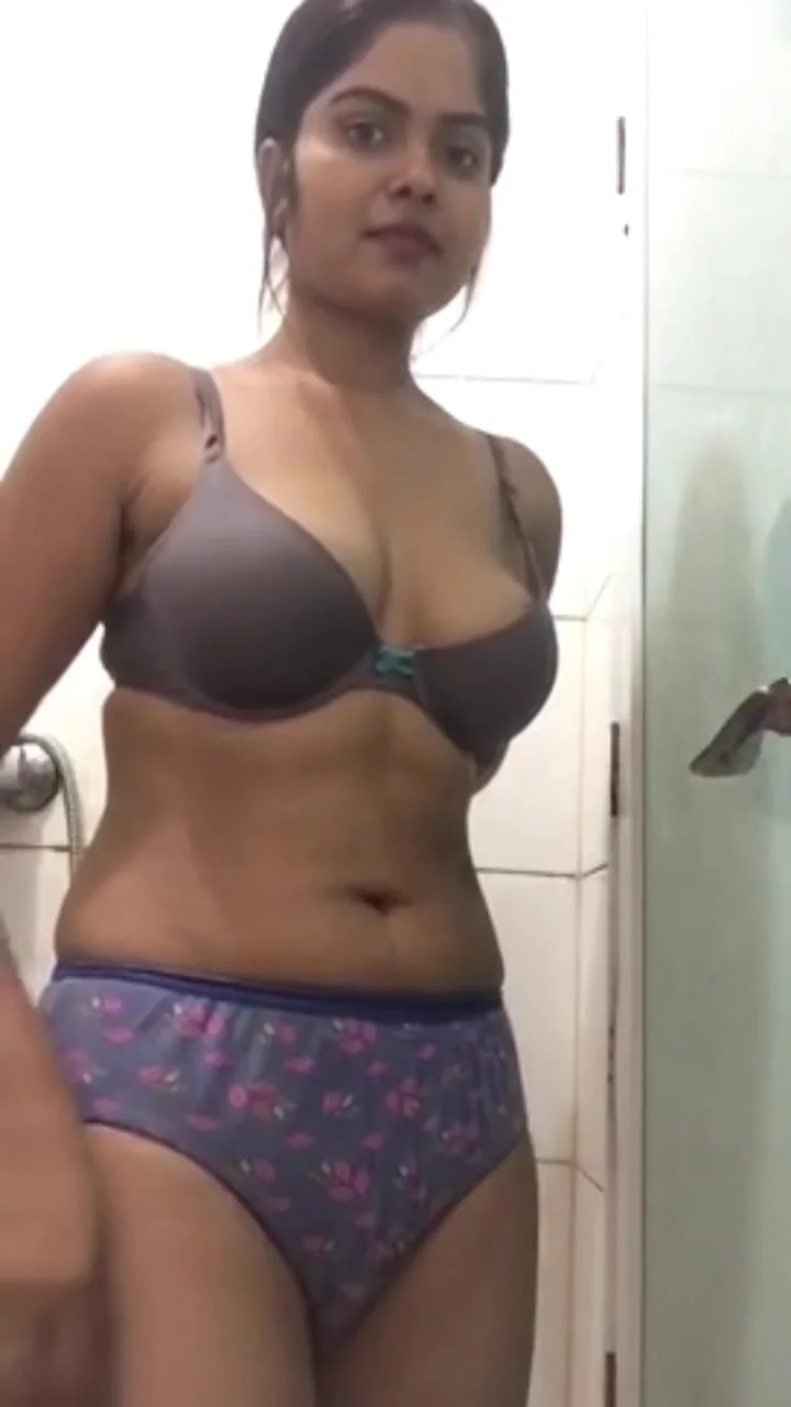 Beautiful Sexy Indian Girl Striptease Show In Bathroom Video