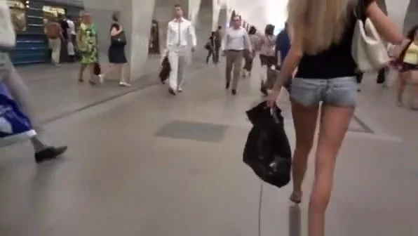 Sexy legs in tight shorts