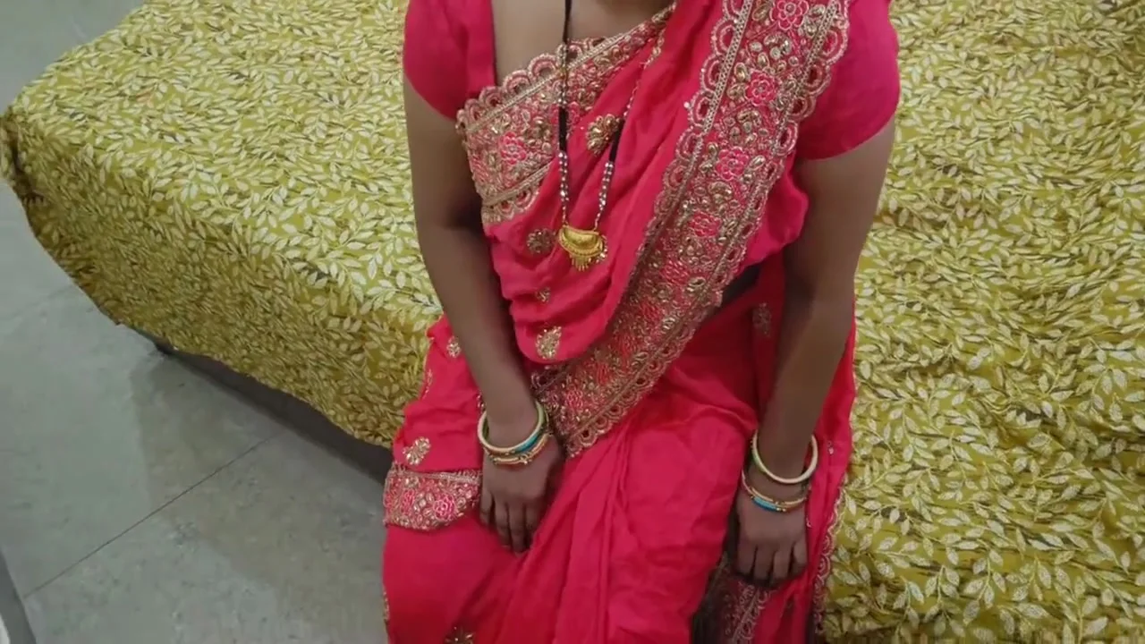 Gawos Desi Bhabhi Called Her Home And Got Sex Done In The Kitchen, My Cute Stepsister-in-law Got To Know For The First Time, Small Doggy Style And Clear Hindi