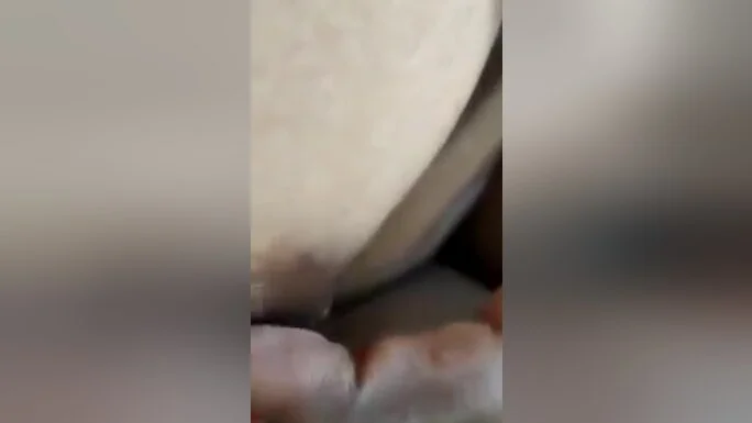 Phudi Se Pani Nikal Dia Ungli Krta Hoe