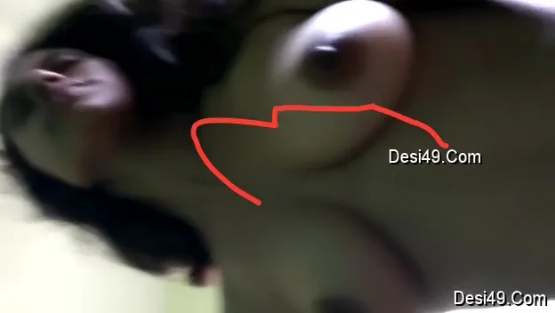 Exclusive- Desi Horny Girl Ridding Lover Dick