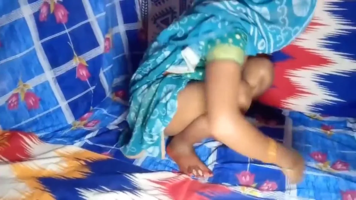 Indian Desi Village Hardcore Desi Sex In Saree Hindi Video