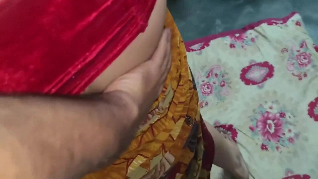 Indian Girlfriend Fucked By Lover Before Her Marriage