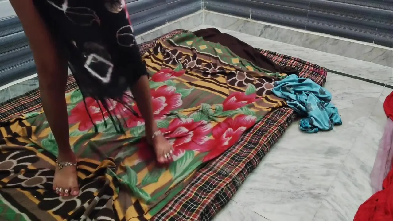 Desi Bhabhi Sex In Doggy Style