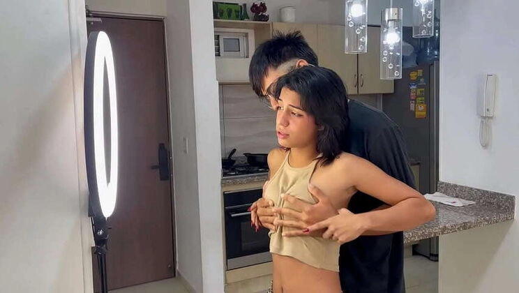 Assisting My Step sister's Social Media Leads to Anal Pleasure and a Cummy Finish