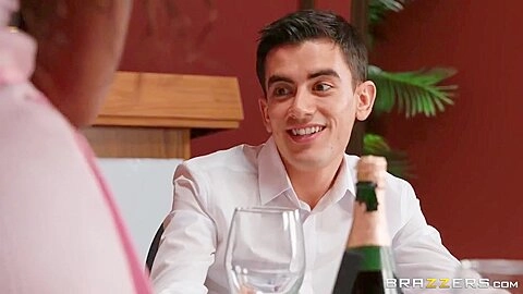 Bisexual Babes Give White Lad A Wild Interracial Orgy Orgasm - Alexis Tae And Jordi El Nino Polla