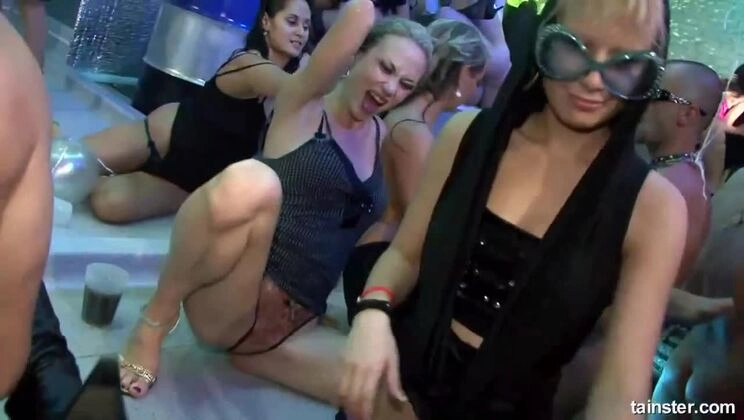 Welcome to the Chaos: Cam 1 Features Walleria, Maia, & Sandra Sanchez (Part 5)