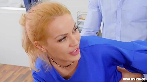 Ennio Guardi, Erik Everhard And Cherry Kiss In Shameless Milf Heart-stopping Dp Porn Video
