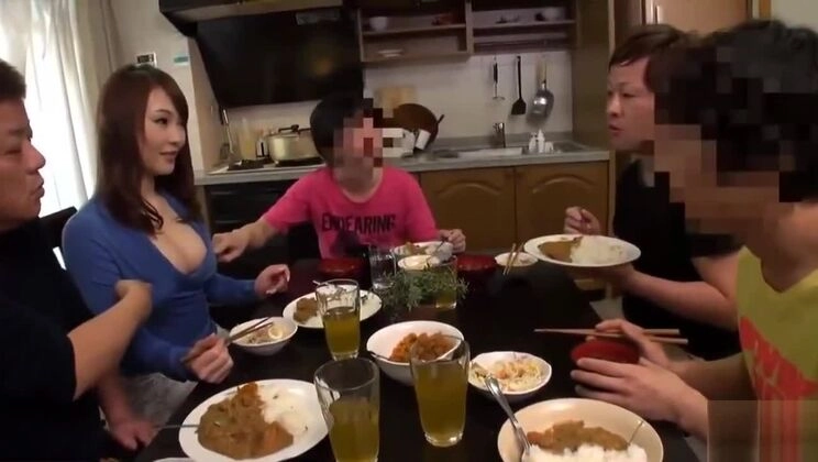 Co chi cả dảm dang của chung toi Yuu Konishi