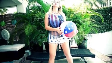 Independance Day Titties