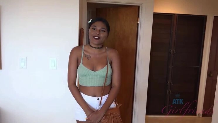Yara Skye: They Think You're Lucky with Her at the Nude Beach (Amateur, Brunette, Big Ass, Ebony, Tattoo)