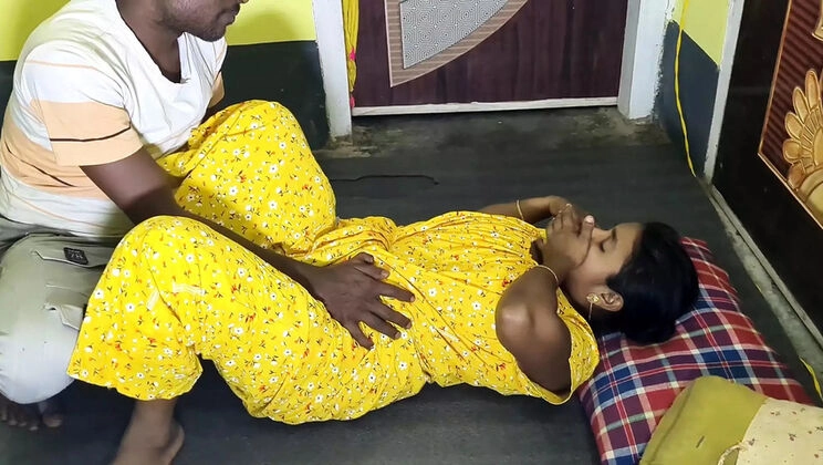 Hot Assam Village Bhabhi Deluwara Khatun Homemade Desi Sex with Devar