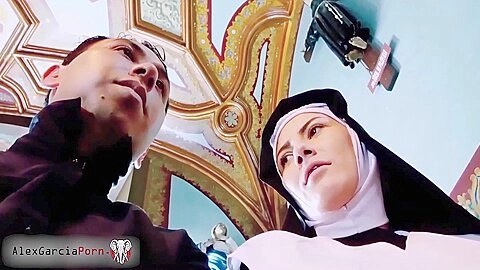 Ccan - Sor Raymunda - Religiosa Confieza Sus Suenos Humedos Y Cae En Pecado Con Sacerdote 10 Min