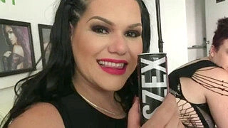 Behind-the-scenes fun with sexy Vanessa, voluptuous Maggie Green, and curvy Marcy Diamond