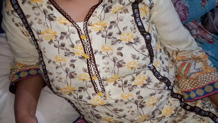 Step-Mom Seduces Neighbor in Hot Homemade Desi Sex Scene