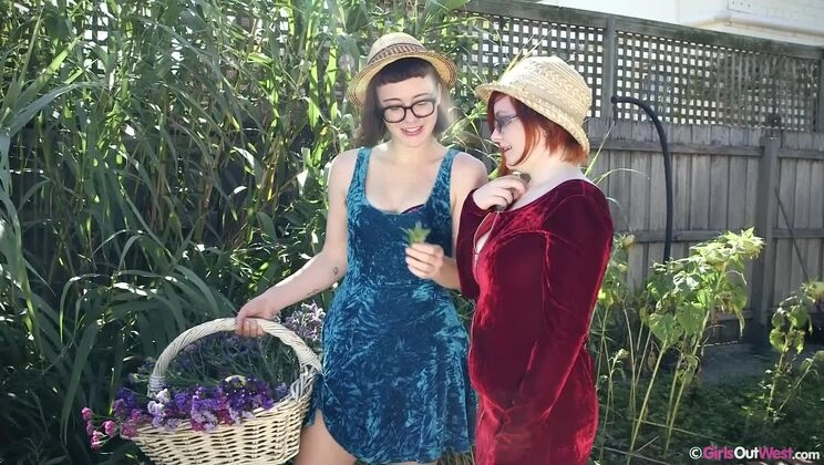 Panda & Rosie - Garden Party pt1