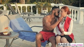 Bianca Resa falls under the spell of a big black cock in the great outdoors