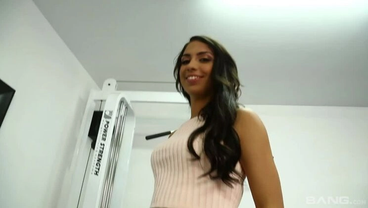Taylor May uses just the right amount of suck and tug in this POV BJ scene